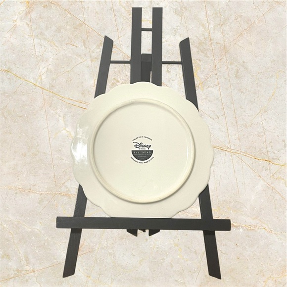 Disney & Rae Dunn Dumbo 8” Collectors Plates NWT - Picture 3 of 4